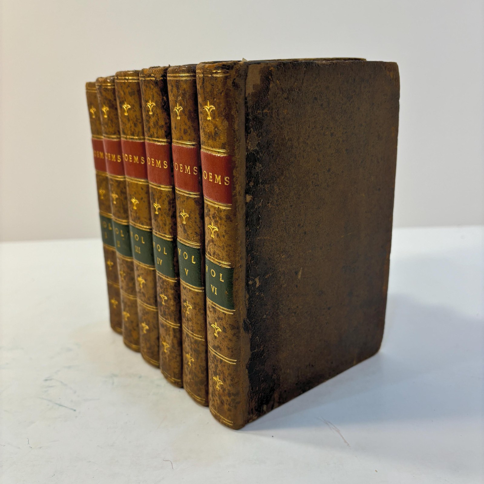 Collection of Poems in Six Volumes, by Several Hands — photograph 3.