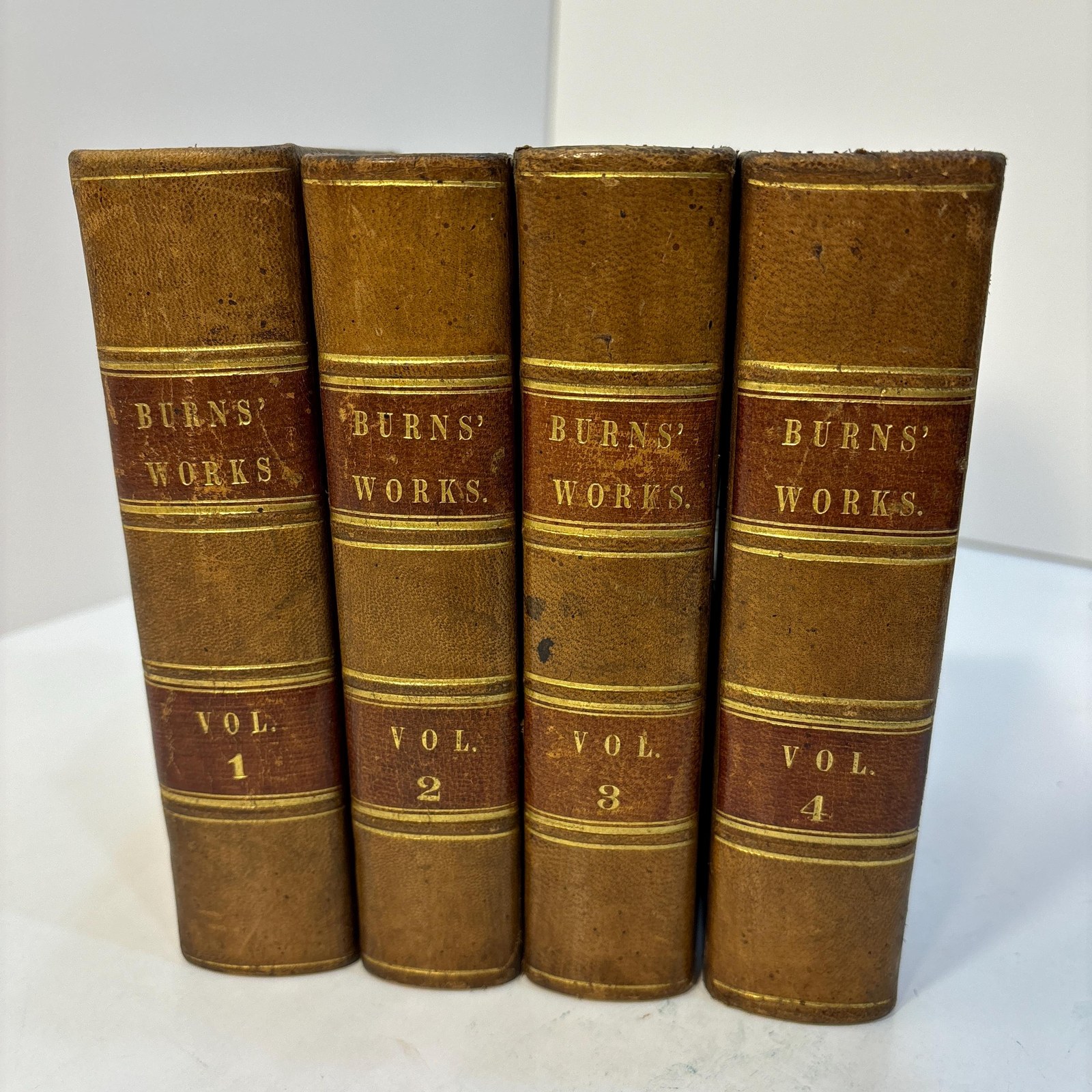 Works of Robert Burns with His Life bvy Allan Cunningham … in four volumes — photograph 4.