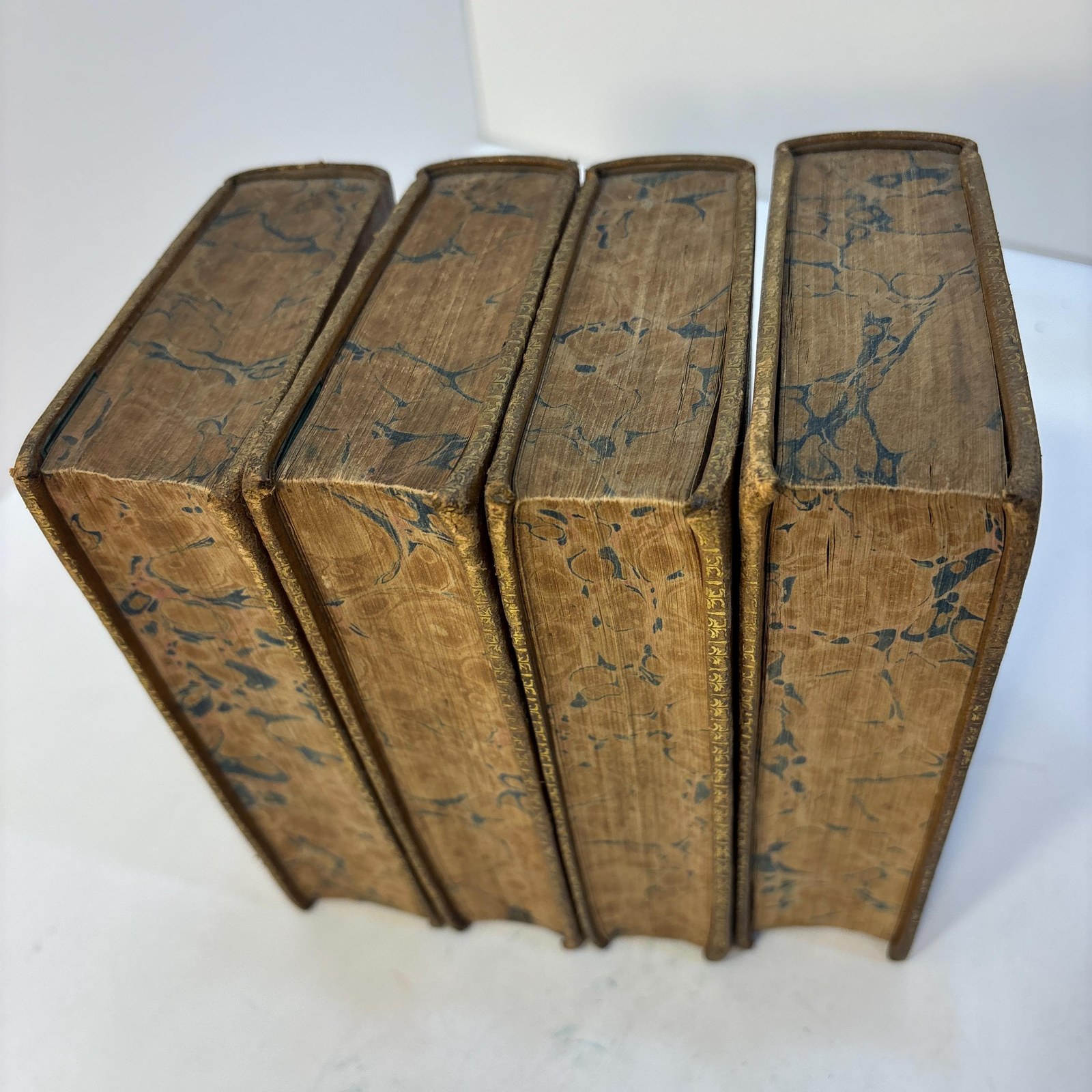 Works of Robert Burns with His Life bvy Allan Cunningham … in four volumes — photograph 6.