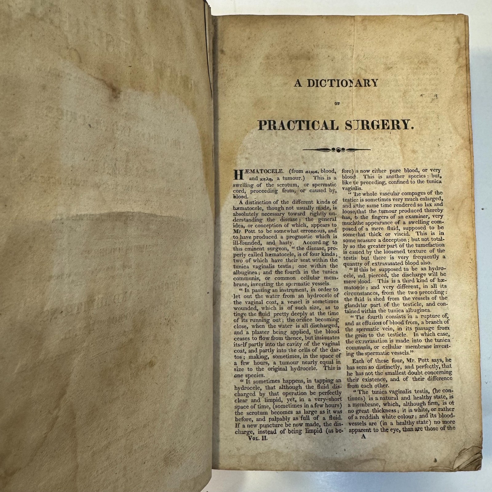 Dictionary of Practical Surgery, containing a complete exhibition of the present state of the principles and practice of Surgery, collected From the best and most original sources of information, and illustrated by critical remarks. — photograph 4.