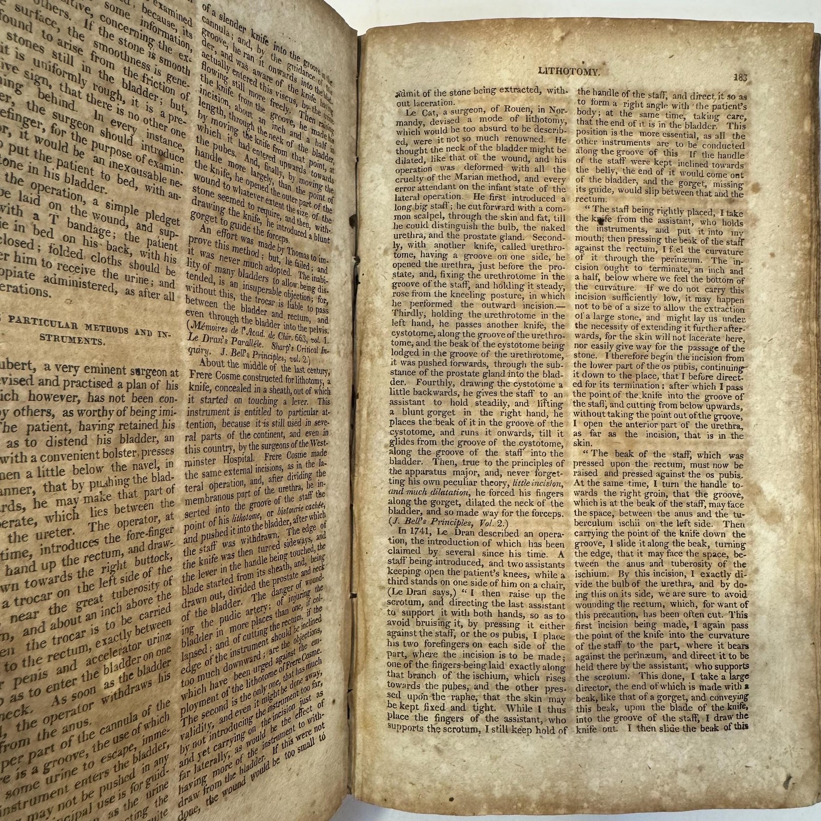 Dictionary of Practical Surgery, containing a complete exhibition of the present state of the principles and practice of Surgery, collected From the best and most original sources of information, and illustrated by critical remarks. — photograph 5.