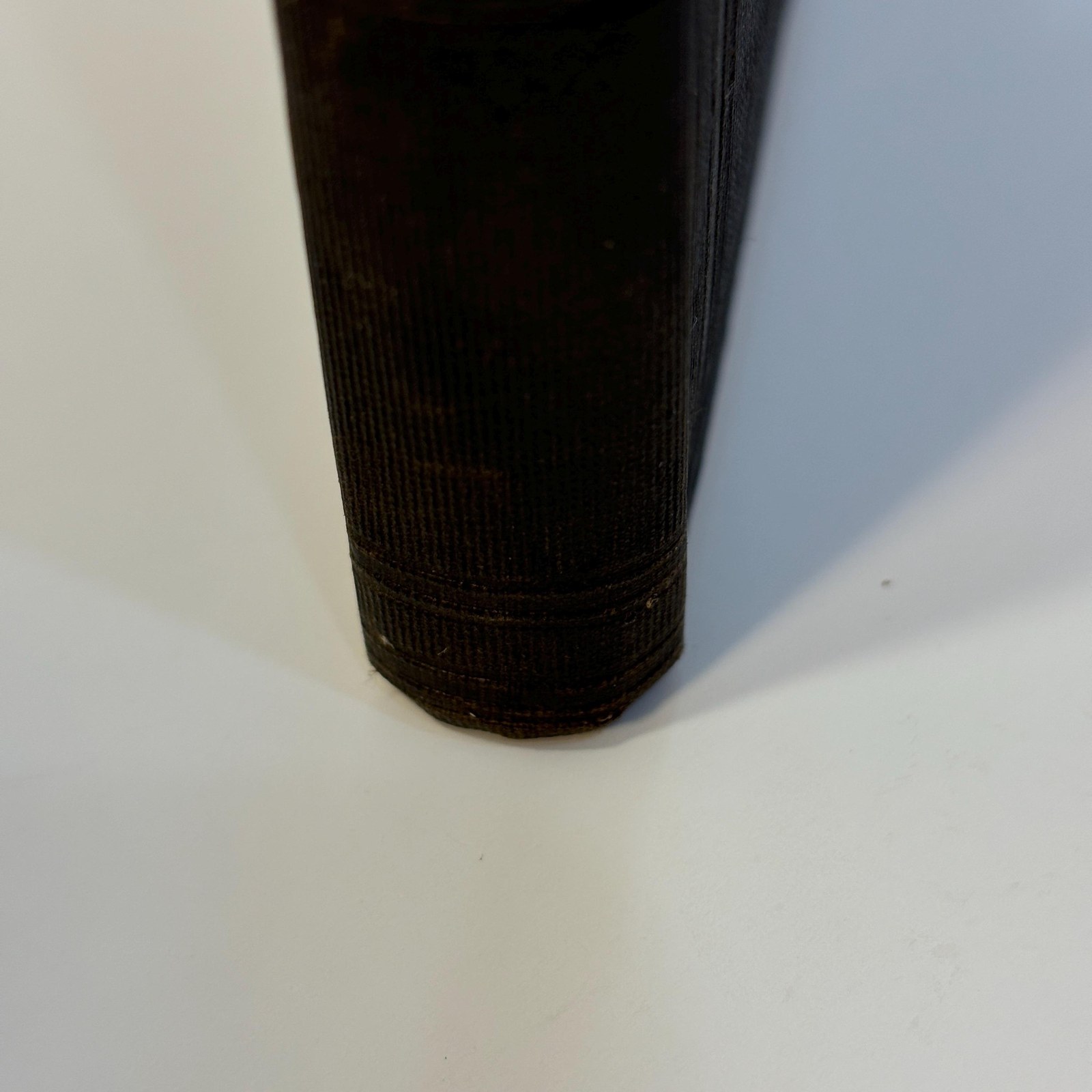 Physician for Ships; Containing Medical Advice for Seamen and Other Persons at Sea, on the Treatment of Diseases, and on The Preservation of Health in Sickly Climates. Third Edition. Presentation Copy — photograph 9.