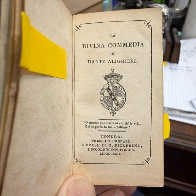 La Divina Commedia Di Dante; Dell' Inferno, Del Purgatorio, Del Paradiso in two small volumes, Italian language. — photograph 4.