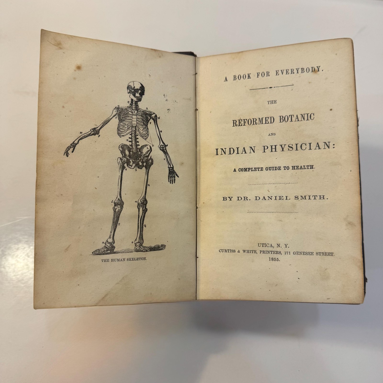 `A Book for Everybody. The Reformed Botanic and Indian Physician: A Complete Guide to Health. First Edition — photograph 8.