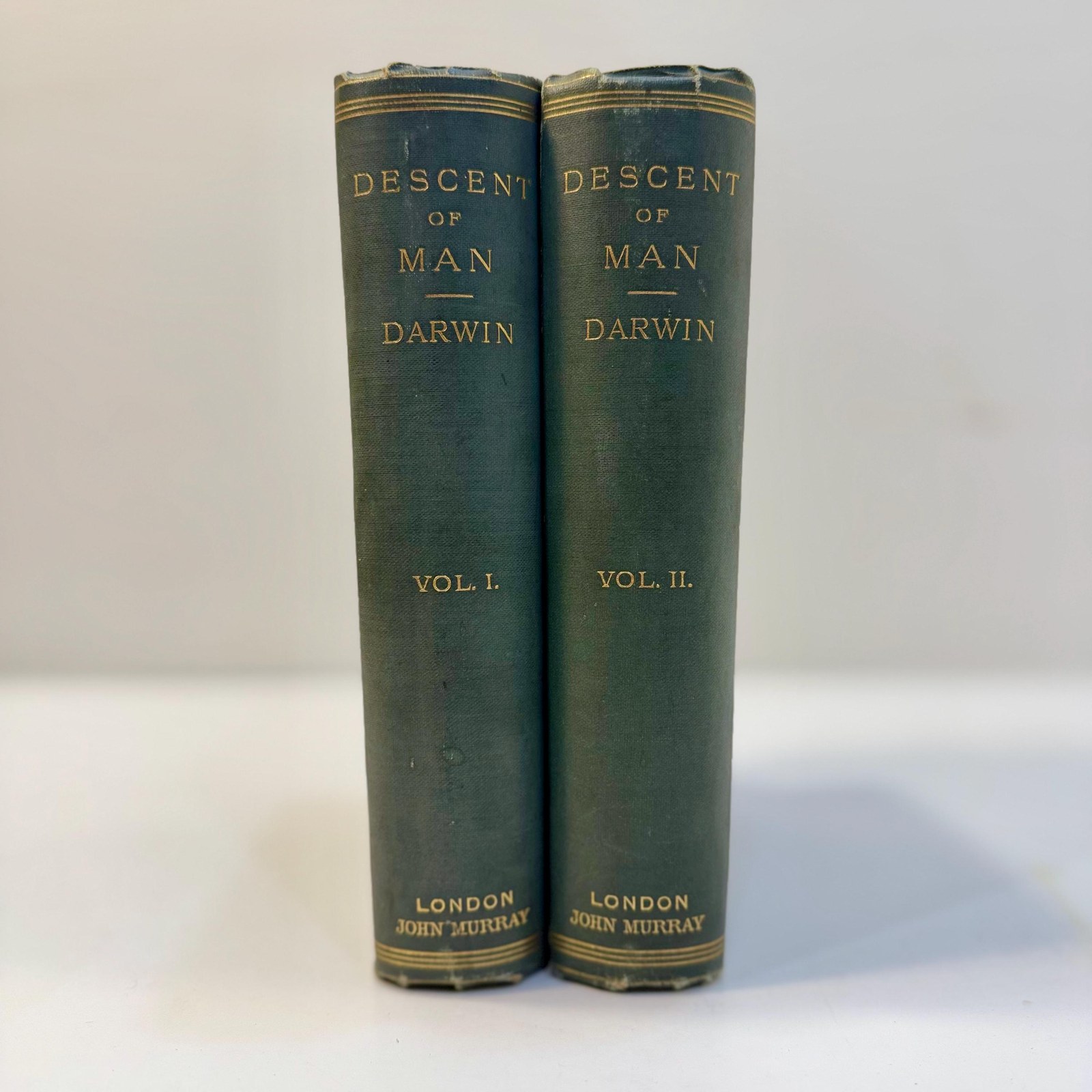 The Descent of Man, and Selection in Relation to Sex. Second Edition, Revisd and Augmented. (22nd Thousand) In Two Volumes, with Illustrations. — photograph 2.