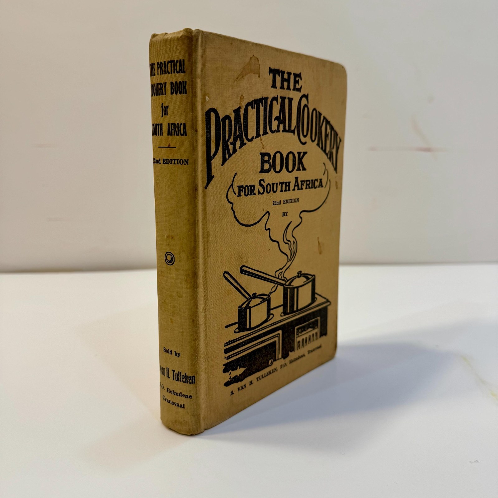 The Practical Cookery Book of South Africa, Twenty-Second Edition — photograph 2.