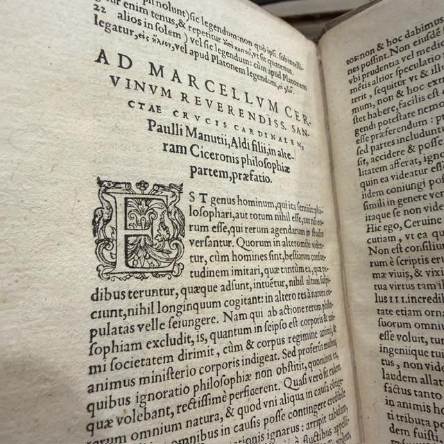 M. Tullii Ciceronis Philosophicorum Pars Secunda, Continens De Natura Deorum Libros III, De Divinatione Libros II, De Fato Librum I, De Legibus Libros III, and Fragmenta Librorum Philosophicorum; with M. Tullii Ciceronis De Officiis Libri III, Cato Maior, Seu De Senectute, Laelius, Seu De Amicitia, Paradoxa Stoicorum Sex, Fragmenta Poematum Including the Aratea, and De Petitione Consulatus. Ex Dionysii Lambini Emendatione. Translated: Cicero, Marcus Tullius. Philosophical Works, Parts Two and Three, Containing On the Nature of the Gods, On Divination, On Fate, On the Laws, On Duties, On Old Age, On Friendship, the Stoic Paradoxes, Poetical Fragments Including the Aratea, and On Canvassing for the Consulship. Edited and Annotated by Denis Lambin. Two Parts Bound in One Volume. — photograph 10.