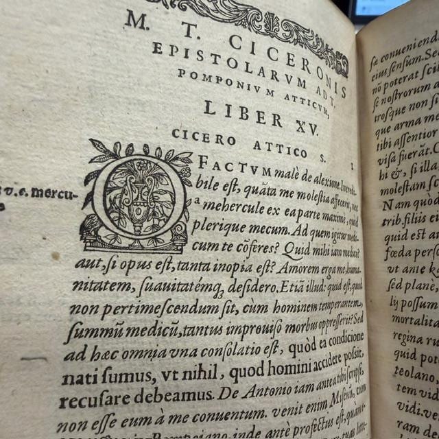 M. Tullii Ciceronis Epistolarum Ad Atticum, Libri XVI. Eiusdem Epistolarum Ad Q. Fratrem, Libri III. Incerti Auctoris Epistola Ad Octavium. Non Est Enim Ciceronis. T. Pomponii Attici Vita, Per Cornelium Nepotem. Ex Dionys. Lambini Emendatione. Translated: Marcus Tullius Cicero’s Letters to Atticus, in Sixteen Books; His Letters to His Brother Quintus, in Three Books; A Letter to Octavius by an Unknown Author, for It Is Not by Cicero; and The Life of Titus Pomponius Atticus, by Cornelius Nepos. From the Recension of Denis Lambin. — photograph 9.