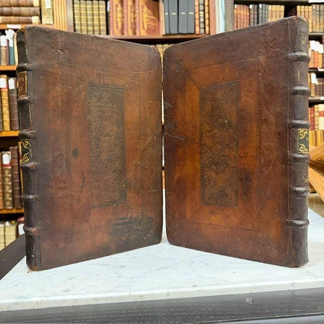 The Works of The Reverend and Learned John Scott, D.D. in Two Volumes. Containing The Several Parts of The Christian Life; With His Sermons and Discourses Upon many Important Subjects. To Which is Added, a Sermon Preach'd at his Funeral, by Z. Isham, D.D. With a Large Index of texts of Scriptuire Purposely insisted on, or Occasionally Explain'd: And an Alphabetical Table of The Principal matters contain'd in the Whole. — photograph 10.