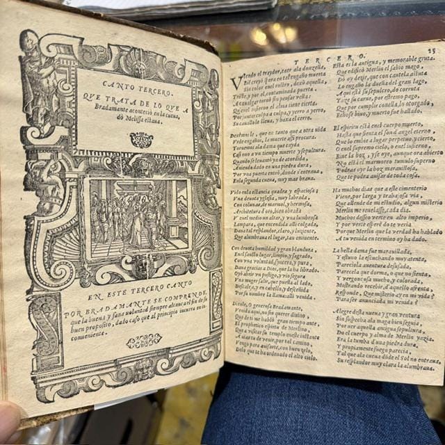 Orlando Furioso; Dirigido al Príncipe Don Philipe Nuestro Señor, Traduzido en Romance Castellano por Don Jeronymo de Urrea. Hanse añadido breves moralidades harto necessarias a la declaración de los cantos, y la tabla es muy mas aumentada. Translated: Orlando Furioso; Dedicated to the Prince Don Philip, Our Lord, Translated into the Castilian Language by Don Jerónimo de Urrea. Brief moral commentaries have been added, which are very necessary for the explanation of the cantos, and the table has been greatly enlarged. (&) Comedia Dei Doctor Carlino, de Don Luis de Gongor. — photograph 7.