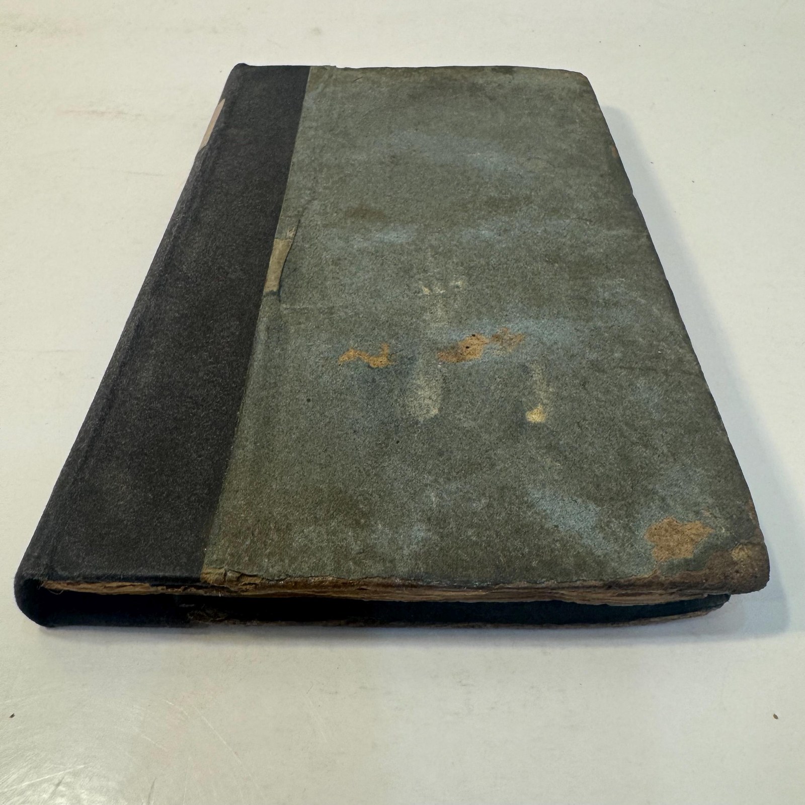 Annals of Health and Long Life; With Observations on Regimen and Diet, So Necessary to the Preservation of Life: Including Records of Longevity, with Biographical Anecdotes of One Hundred and Forty Remarkable Persons, Who Attained Extreme Old Age. — photograph 2.