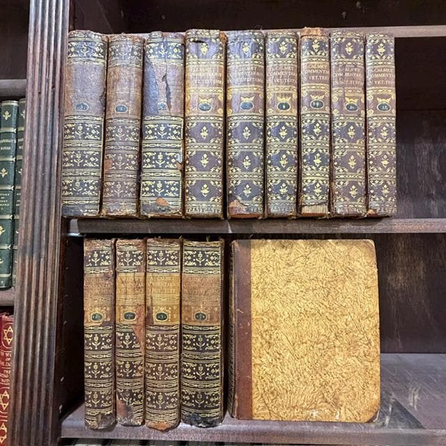 P. R. D. Augustini Calmet, Ordinis S. Benedicti, Congregationis SS. Vitoni et Hidulphi, Commentarius Literalis in Omnes Libros Veteris Testamenti, Latinis Literis Traditus a Joanne Dominico Mansi, Congregationis Clericorum Regularium Matris Dei, Lucensi. Editio Novissima ad Exemplar Parisiense Correcta. Translated: The Literal Commentary of the Reverend Father Dom Augustin Calmet, of the Order of Saint Benedict and the Congregation of Saints Vitonus and Hidulphus, on All the Books of the Old Testament, Rendered into Latin by Giovanni Domenico Mansi, of Lucca, of the Congregation of the Clerics Regular of the Mother of God. The Latest Edition, Corrected According to the Paris Edition. ***AND*** R. P. D. Augustini Calmet, Ordinis S. Benedicti, Congregationis SS. Vitoni et Hidulphi, Commentarius Literalis in Omnes Libros Novi Testamenti, Latinis Literis Traditus a Joanne Dominico Mansi, Congregationis Clericorum Regularium Matris Dei, Lucensi. Editio Novissima ad Exemplar Parisiense Correcta. Translated: The Literal Commentary of the Reverend Father Dom Augustin Calmet, of the Order of Saint Benedict and the Congregation of Saints Vitonus and Hidulphus, on All the Books of the New Testament, Rendered into Latin by Giovanni Domenico Mansi, of Lucca, of the Congregation of the Clerics Regular of the Mother of God. The Latest Edition, Corrected According to the Paris Edition. — photograph 2.