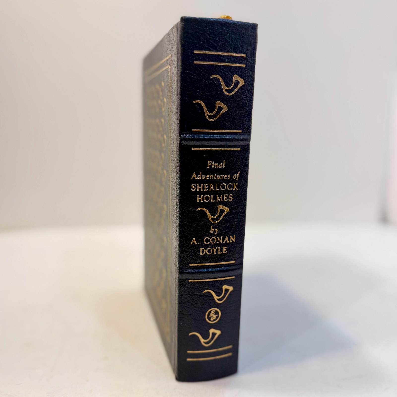 Final Adventures of Sherlock Holmes by Arthur Conan Doyle | Easton Press Edition, 1952 — photograph 3.
