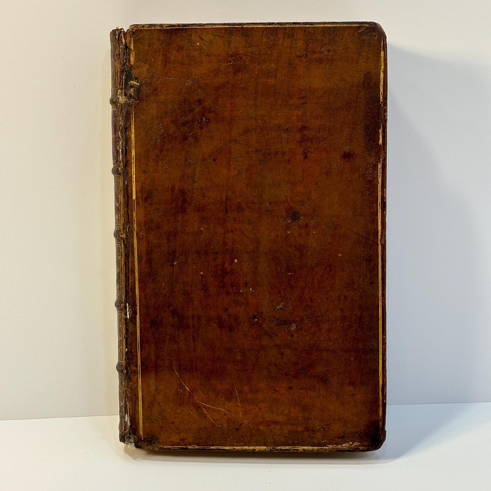 Miscellaneous pieces of M. de Secondat, Baron de Montesquieu. Translated From the new edition of his works in quarto printed at Paris. — photograph 10.