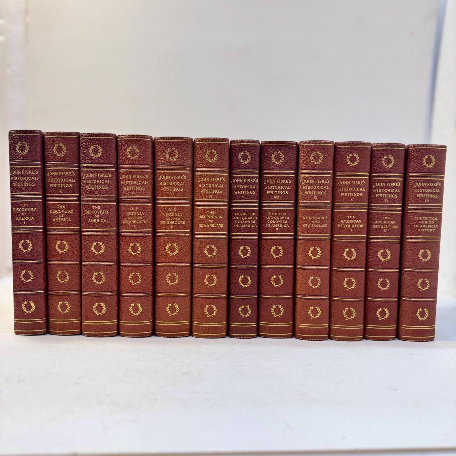 The Historical Writings of John Fiske, American History 1600-1789 | Illustrated, 12 Volumes, Standard Library Edition, 1902 — photograph 2.