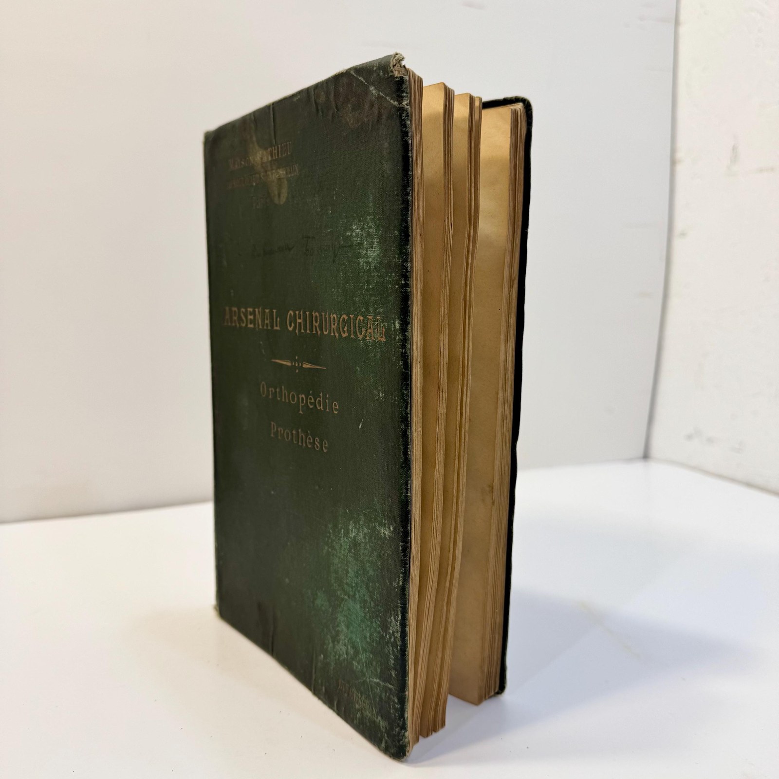 Manufacturer Of Surgical Instruments, Orthopedic And Prosthetic Equipment Catalogue by Maison Mathieu, c. 1905 | 15th Edition — photograph 3.