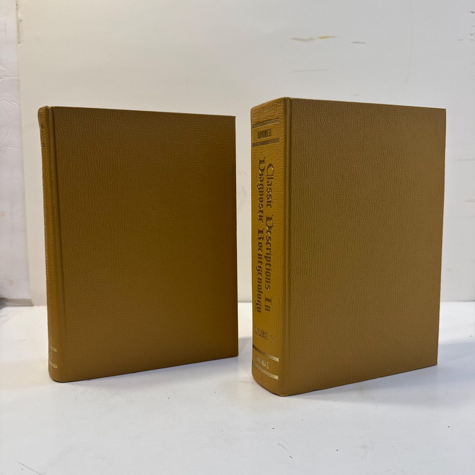 Classic Descriptions in Diagnostic Roentgenology by Andre J. Bruwer, 1964 | Two Volumes — photograph 8.