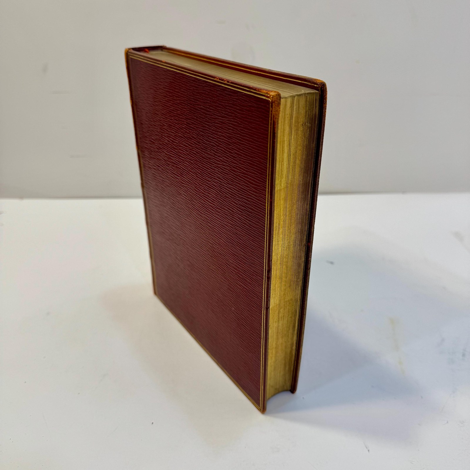 Lays of Ancient Rome by Thomas Babington Macaulay with Illustrations, Original and From The Antique by George Scharf, Jun, 1847 — photograph 4.