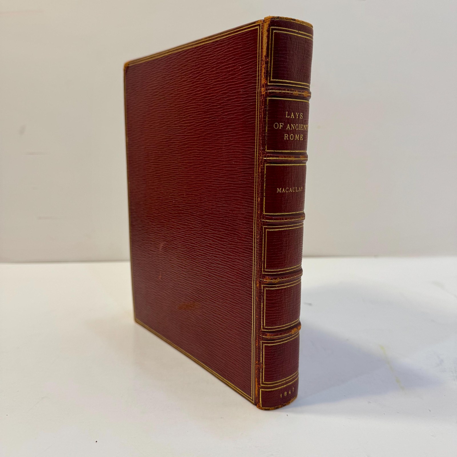 Lays of Ancient Rome by Thomas Babington Macaulay with Illustrations, Original and From The Antique by George Scharf, Jun, 1847 — photograph 5.