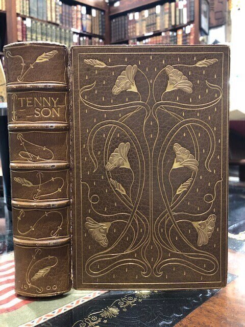 Complete Works of Alfred Lord Tennyson Poet Laureate — photograph 2.