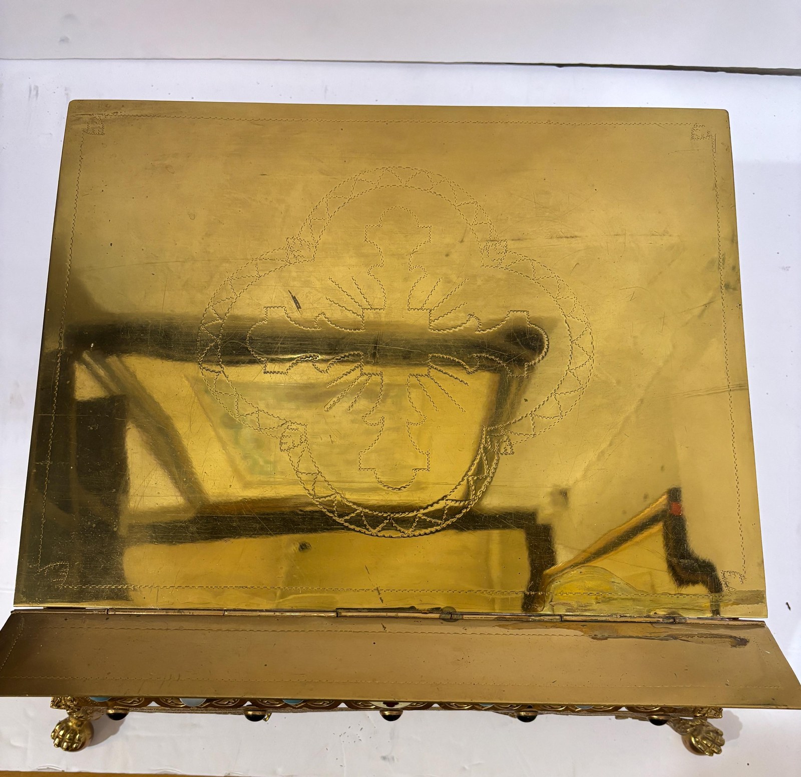 Orthodox ceremonial tabletop adjustable bookstand with semi-precious stones — photograph 6.