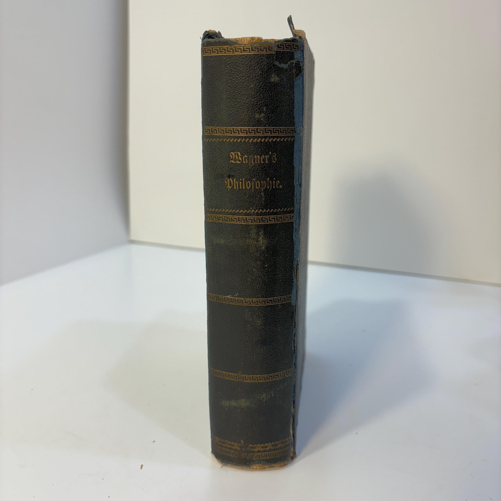 Metaphysik oder Das Weltgesetz. (Volume 1.) -- Nachgelassene Schriften (Johann Jakob Wagner) über Philosophie by Phillipp Ludwig Adam (in 7 volumes). TRANSLATION: Metaphysics or the World Law. (Volume 1.) -- Posthumous Writings (of Johann Jakob Wagner) on Philosophy by Philipp Ludwig Adam. (In 7 volumes). — photograph 5.