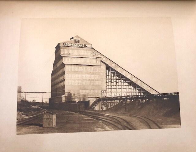 John Markle Representative American — photograph 8.