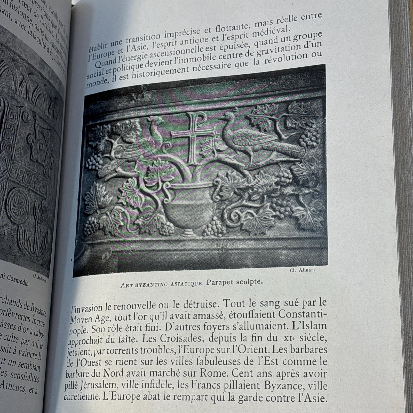 Histoire De L'Art (trans: History of Art) 3 volumes; Medieval, Renassiance, Modern — photograph 10.