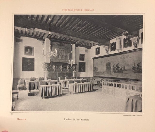 Oude Binnenhuizen In Nederland (trans: Old Homes in The Netherlands) 96 of 100 plates — photograph 8.