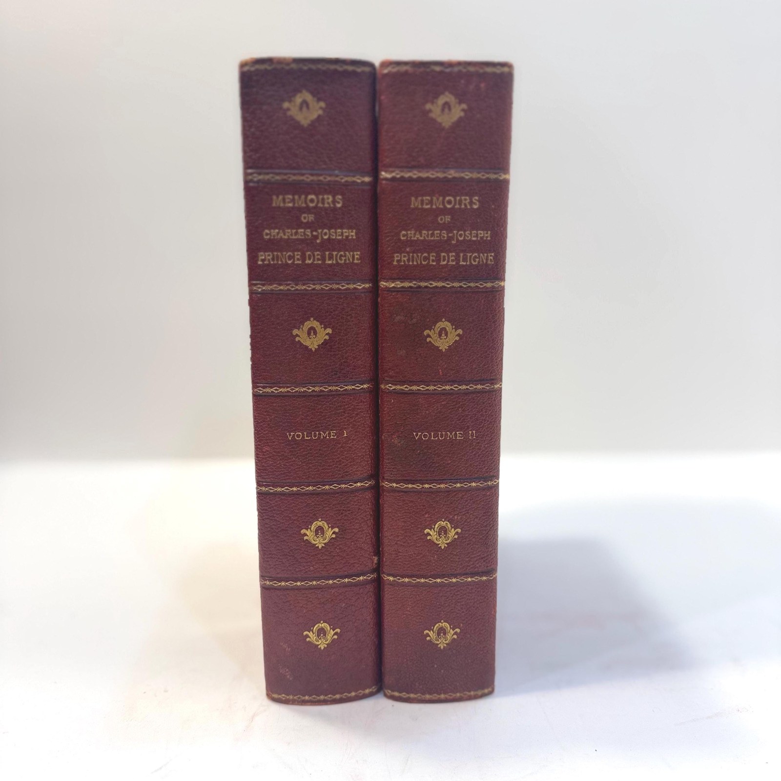 The Prince De Ligne. His Memoirs, Letters, and Miscellaneous Papers (2v) Versailles Aquarelle Edition Limited to Eighty-Five Numbered sets of which this is no. 15 — photograph 2.