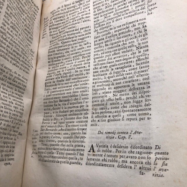 Guida Ovvero Scorta de' Peccatori del Reverendo Padre F. Luigi di Granata Dell' Ordine di S. Domenico Nuovamente Revista, e Corretta: Aggiuntovi il Trattato Della Confessione, e Comunione del Medesimo Autore. TRANSLATION: Guide of the Sinners by the Reverend Father F. Luigi di Granata of the Order of S. Domenico Newly Revised, and Corrected: Added the Treatise on Confession, and Communion by the same Author. — photograph 4.