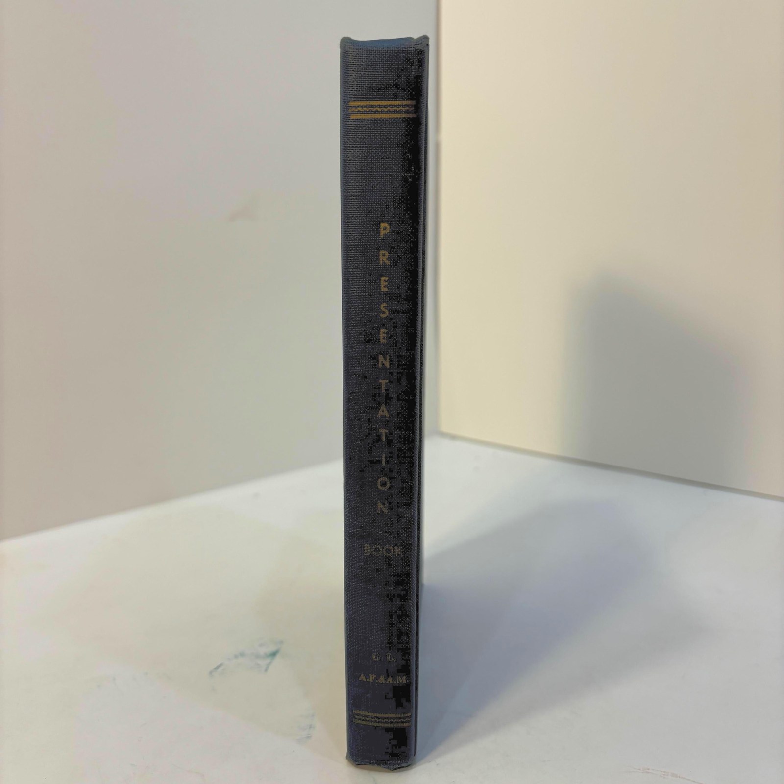 Presentation Volume Containing The Book of Constitutions, Historic Records, Manuel of Work, Manusl of Cermonies, Mentors Manual of the Grand Lodge of Virginia 1977 — photograph 3.