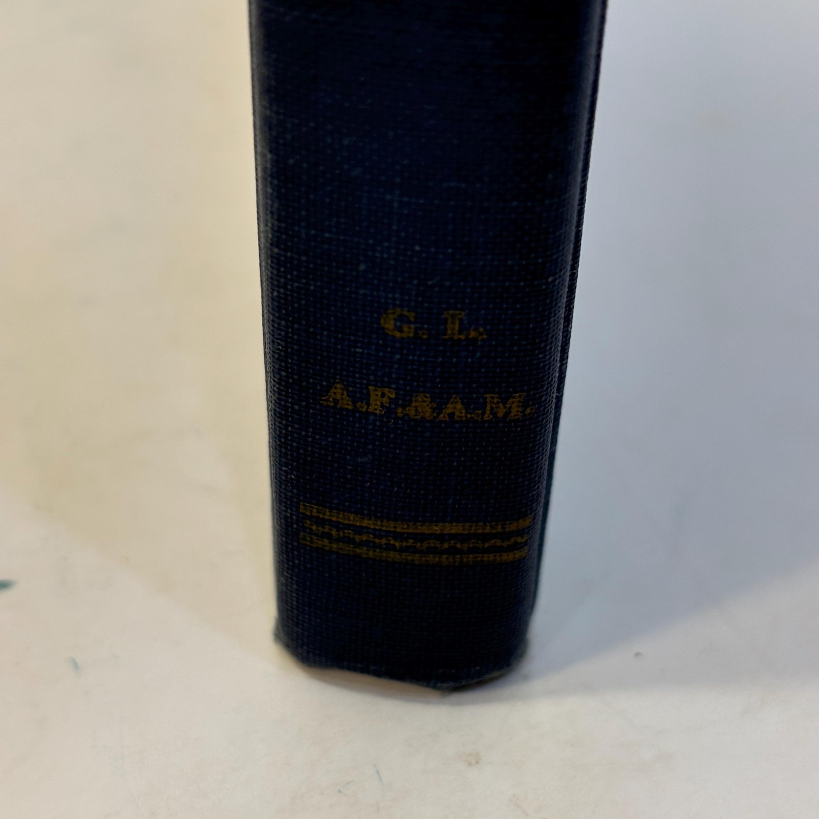 Presentation Volume Containing The Book of Constitutions, Historic Records, Manuel of Work, Manusl of Cermonies, Mentors Manual of the Grand Lodge of Virginia 1977 — photograph 9.