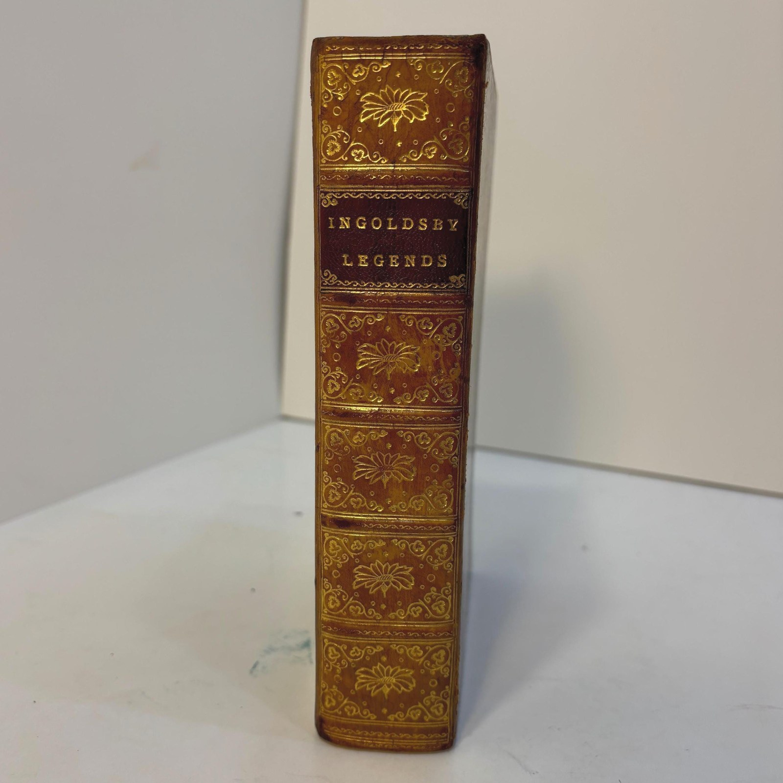 The Ingoldsby Legends or Mirth and Marvels. With a Portrait and Twenty-Five Illustrations by Cruikshank, Leech, and Others — photograph 3.