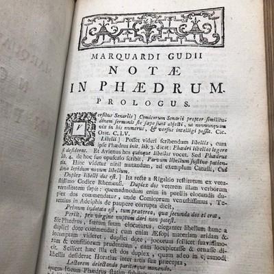 Phaedri, Aug. Liberti, Fabularum Aesopiarum Libri V. Cum Integris Commentariis Marq. Gudii, Conr. Rittershusii, Nic. Rigaltii, Is. Neveleti, Nic. Heinsii, Joan. Schefferi, Jo. Lud. Praschii, & excerptis aliorum. Edito Quarta Emendatior. Translated from Latin: Aesop's Fables Book Five With Complete Commentaries by... and excerpts from others. Fourth Edition, Improved. — photograph 7.