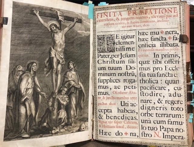 Missale Novum Monasticum Pauli V. Pont. Maximi Auctoritate Recognitum. Pro Omnibus Sub Regula S.P. Benedicti Militantibus, In Quo Missae Propriae de Santis, ac Festis Novissimis, Summis Pontificibus ab An. 1640, .& ad 1679. Tum de Praecepto, tum ad libitum celebrari concessae, omnes suis locis, pro celebrantium commoditate, ad longum extensae, & appositae sunt. Translated from Latin: The New Monastic Missal of Paul V. Pontus Recognized by the greatest authority. For All Under Rule S.P. Blessed Militants, In Which Masses Proper of the Saints, and of the Most Recent Feasts, of the Supreme Pontiffs by An. 1640, .& to 1679. Both of the Precept, and of those permitted to be celebrated at will, all in their places, for the convenience of the celebrants, were extended to a length, and were placed — photograph 4.