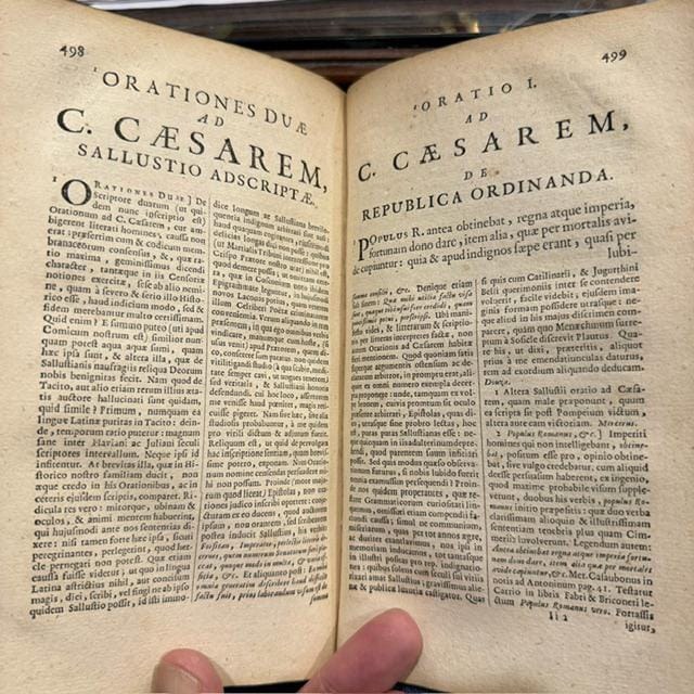 C. Sallustii Crispi Quae Extant Ex Recensione J.F. Gronoii Cum Variorum Observationibus Ab Ant. Thysio Collectis. Translated from Latin" The Works of C. Sallustius Crispus that Exist, From the Edition of J.F. Gronovius, With Various Observations Collected by Antonius Thysius" — photograph 8.
