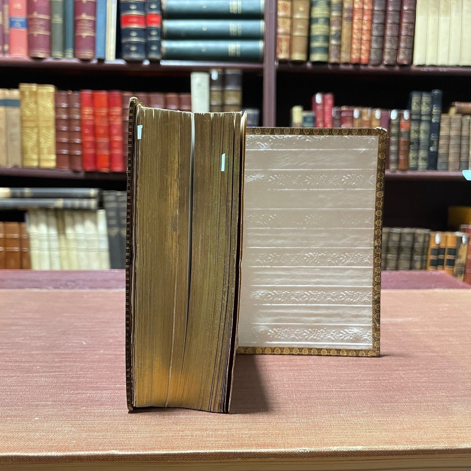 Novisimo Eucologio Romano Devocionario Completo Compuesto Y Arreglado Segun El Breviario Y Misal... Aprobado Por La Autoridad Eclesiastica Y De Su Orden Revisado Por D. Jose M. Rodriguez, Pro. 4th edicion aumentada y corregida Por D. Senen Garcio Frutos. Translated from Spanish: The Newest Roman Euchologion Complete Devotional Composed and Arranged According to the Breviary and Missal... Approved by Ecclesiastical Authority and of Its Order Reviewed by Mr. José M. Rodríguez, Pro. 4th Edition Augmented and Corrected by Mr. Senen Garcio Frutos. — photograph 3.