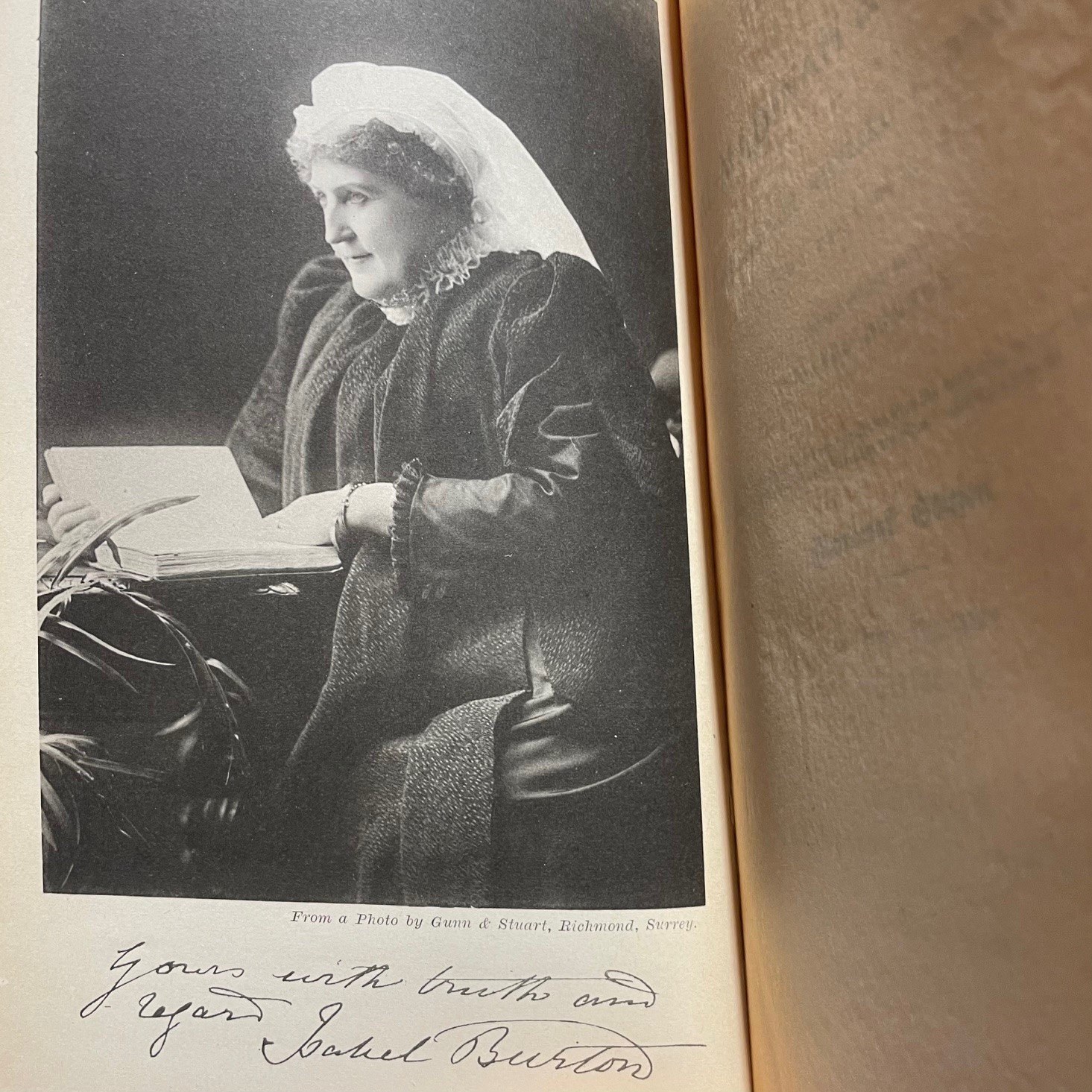 The Memorial Edition of The Works of Sir R. F. Burton, 4 titles in 7 volumes. — photograph 5.