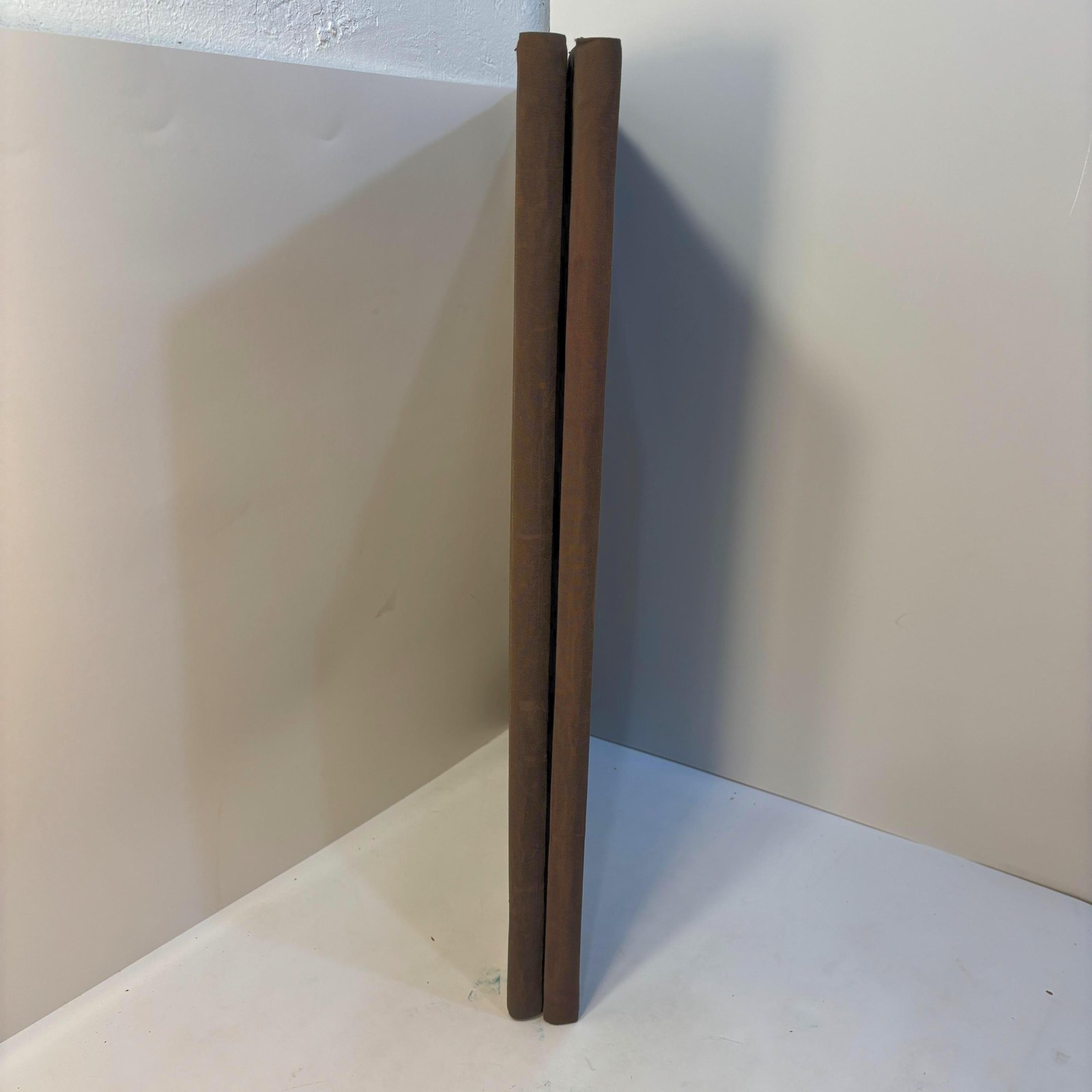 Illustrations of The Spires and Towers of The Mediaeval Churches of England; Preceded by Some Observations on the Architecture of The Middle Ages, and Its Spire Growth. In Two Volumes. — photograph 4.