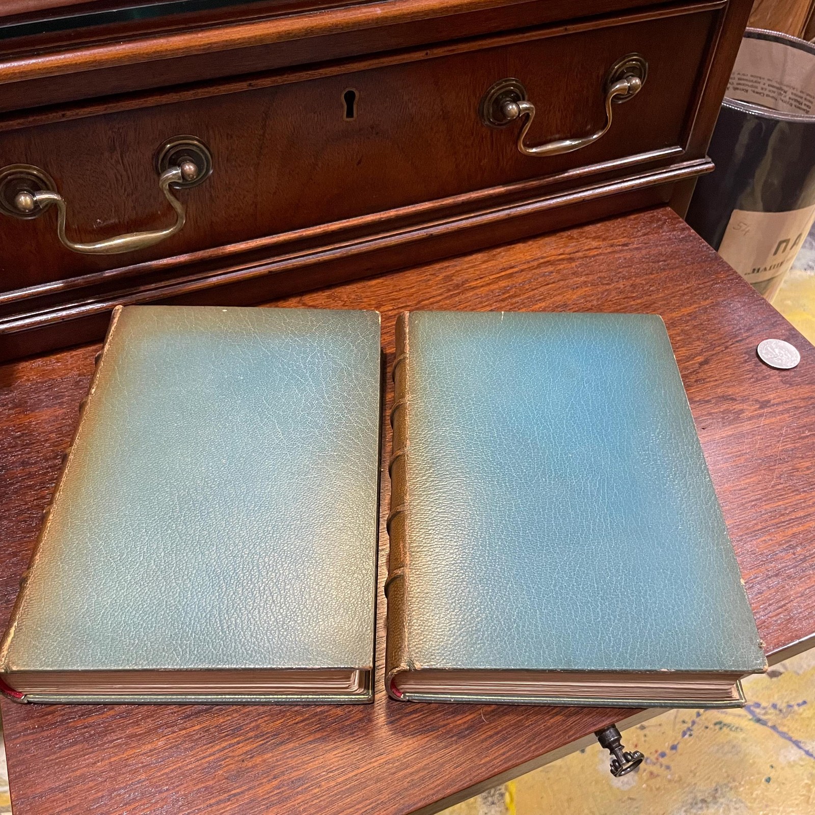 The Court of France In The Sixteenth Century: 1514-1559… In Two vVolumes. — photograph 2.