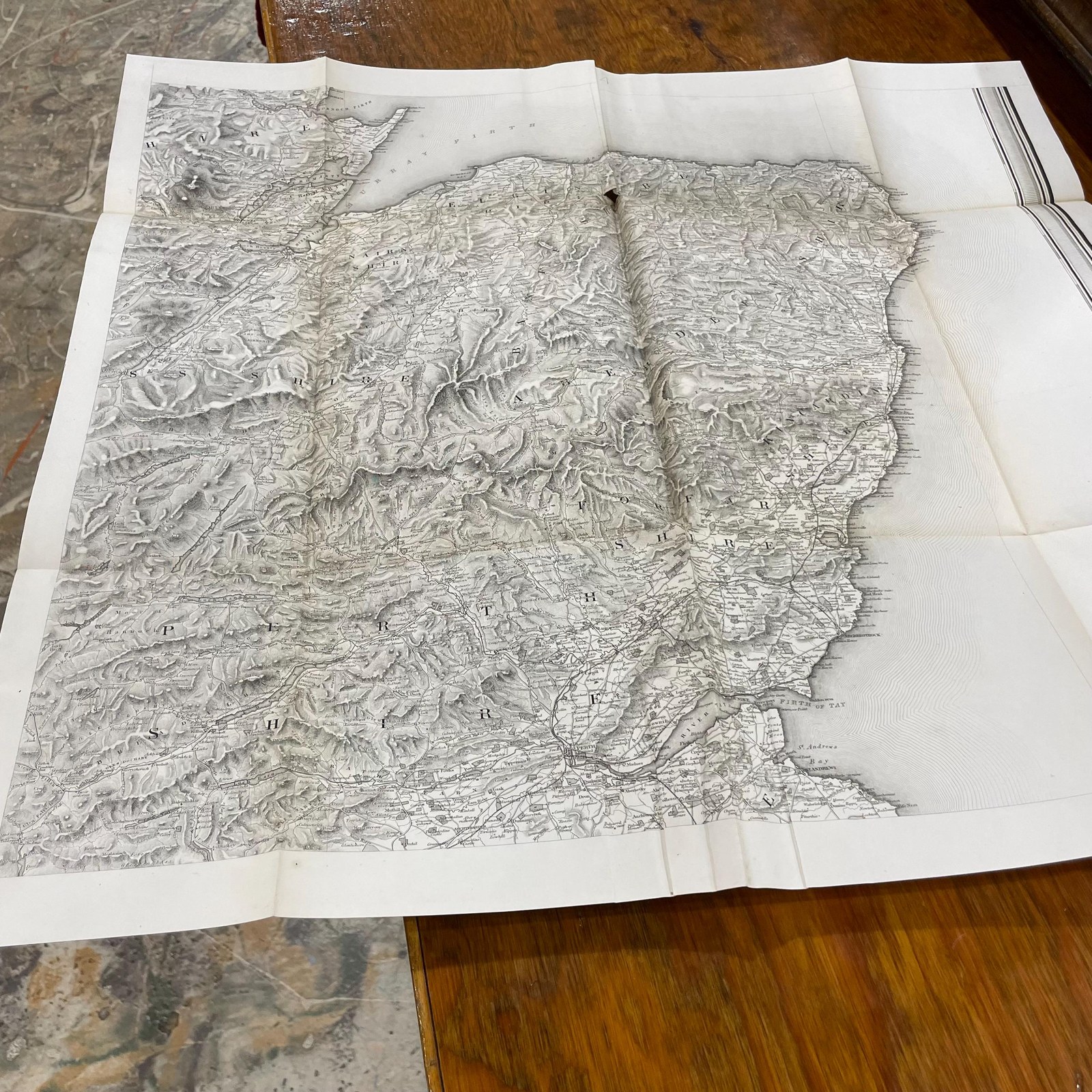 A Topographical Dictionary of Scotland, Comprising the Several Counties, Islands, Cities, Burgh and market Towns, Parishes, and Principal Villages, with Historical and Statistical Descriptions: Embellished with a Large Map of Scotland, and Engravings of The Seals and Arms of The Different Burghs and Universities. In Two Volumes. — photograph 9.