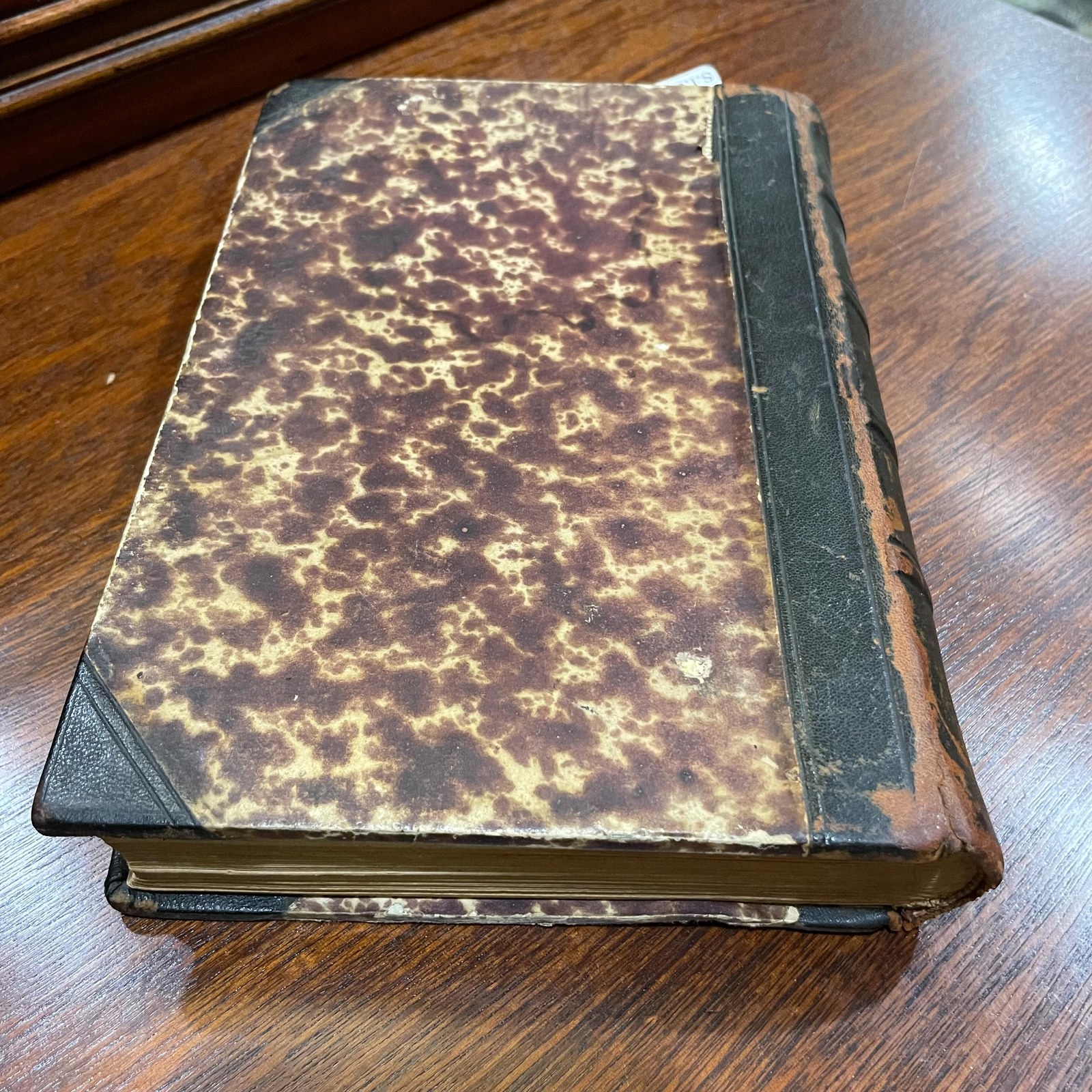 L. BRADE'S ILLUSTRIERTES BUCHBINDERBUCH… Translated from German: L. Brade's Illustrated Binding Book — photograph 2.