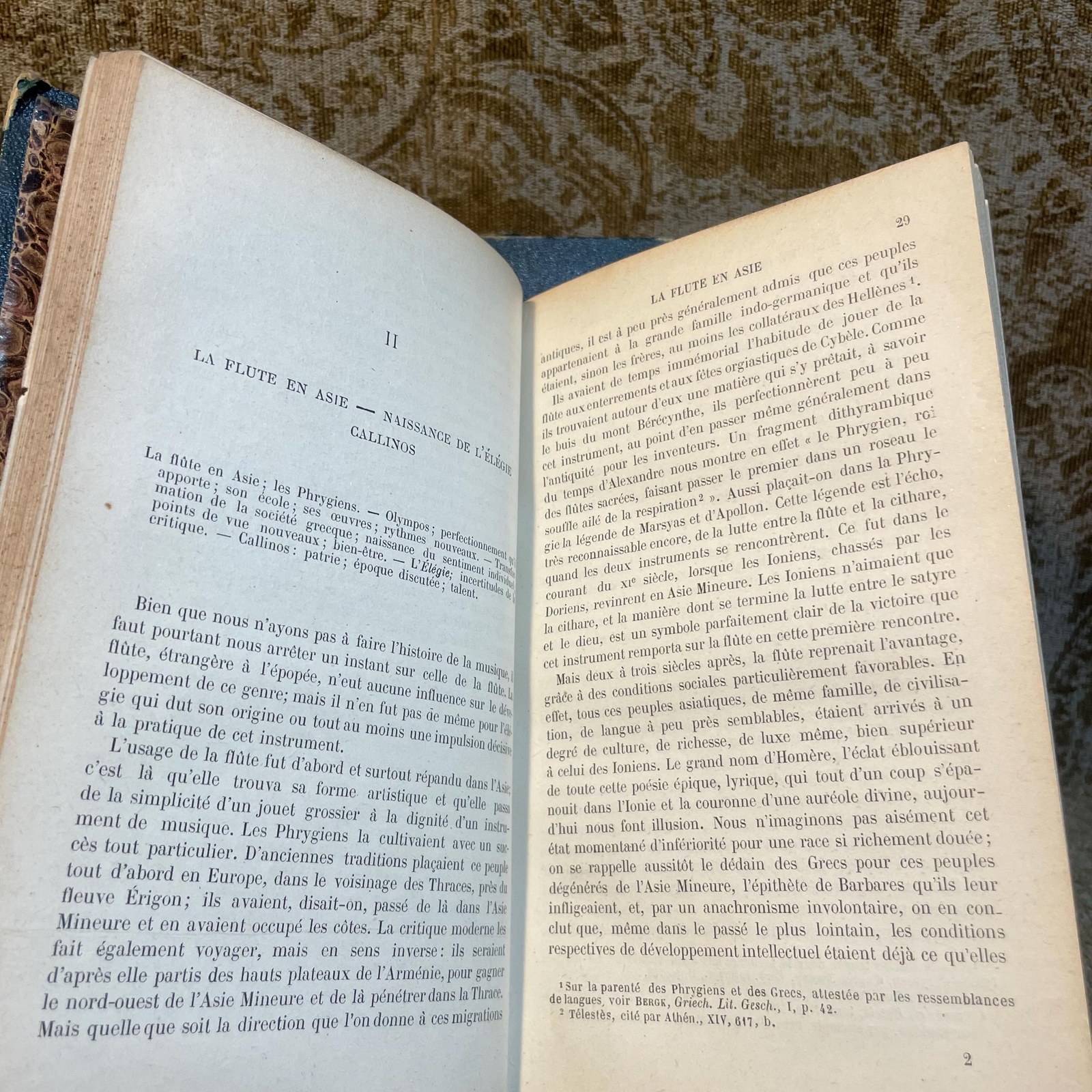 Histoire De La Poésie Lyrique Grecque Par E. Nageotte Professeur De Littérature Ancienne À La Faculté Des Lettres De Besançon. Translated: History Of Greek Lyric Poetry By E. Nageotte Professor Of Ancient Literature At The Faculty Of Letters Of Besançon. (2 volumes) — photograph 10.