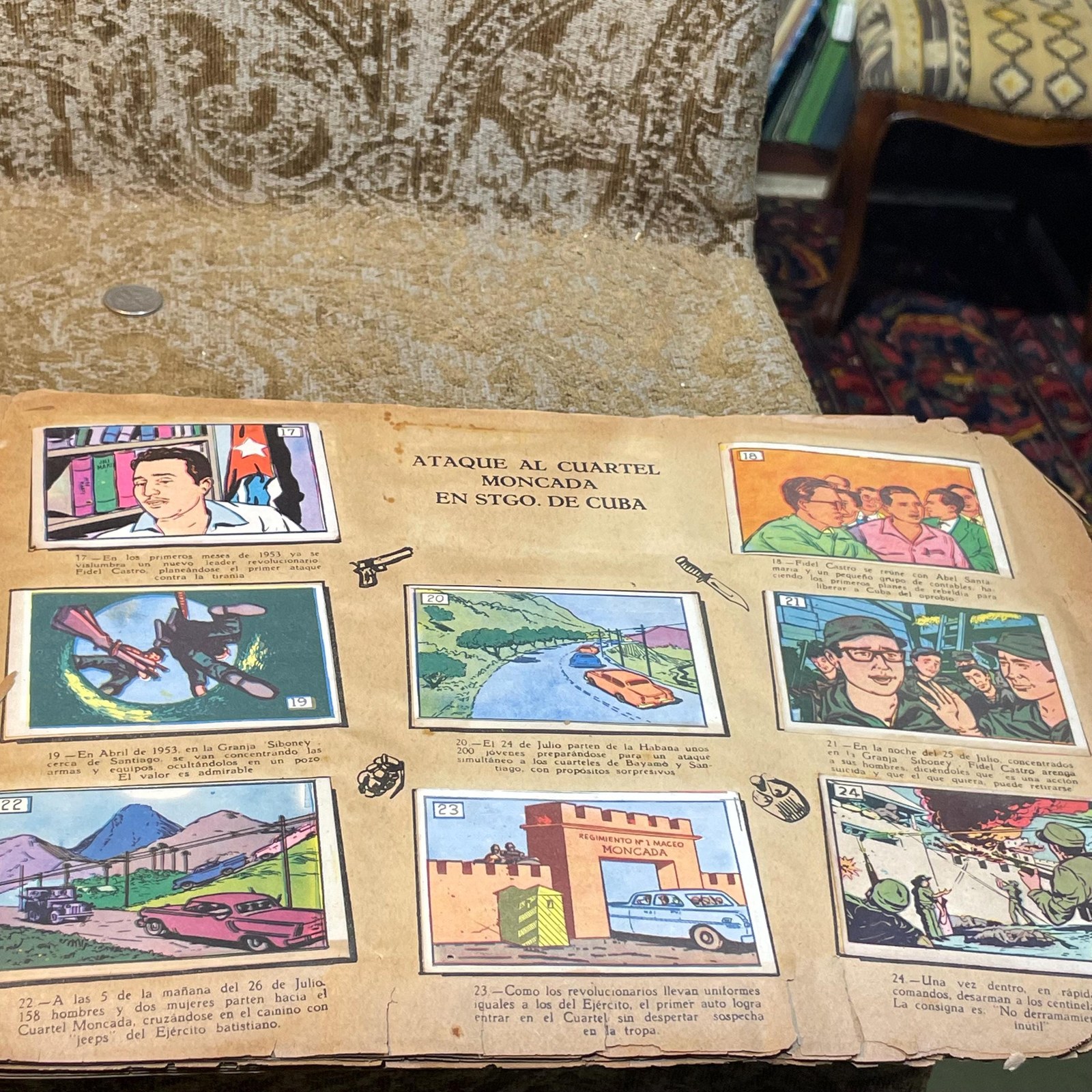 Coleccione En Este Album Las Postales De La Revolucion Cubana. Translated: Collect in this album the postcards of the Cuban Revolution. — photograph 5.