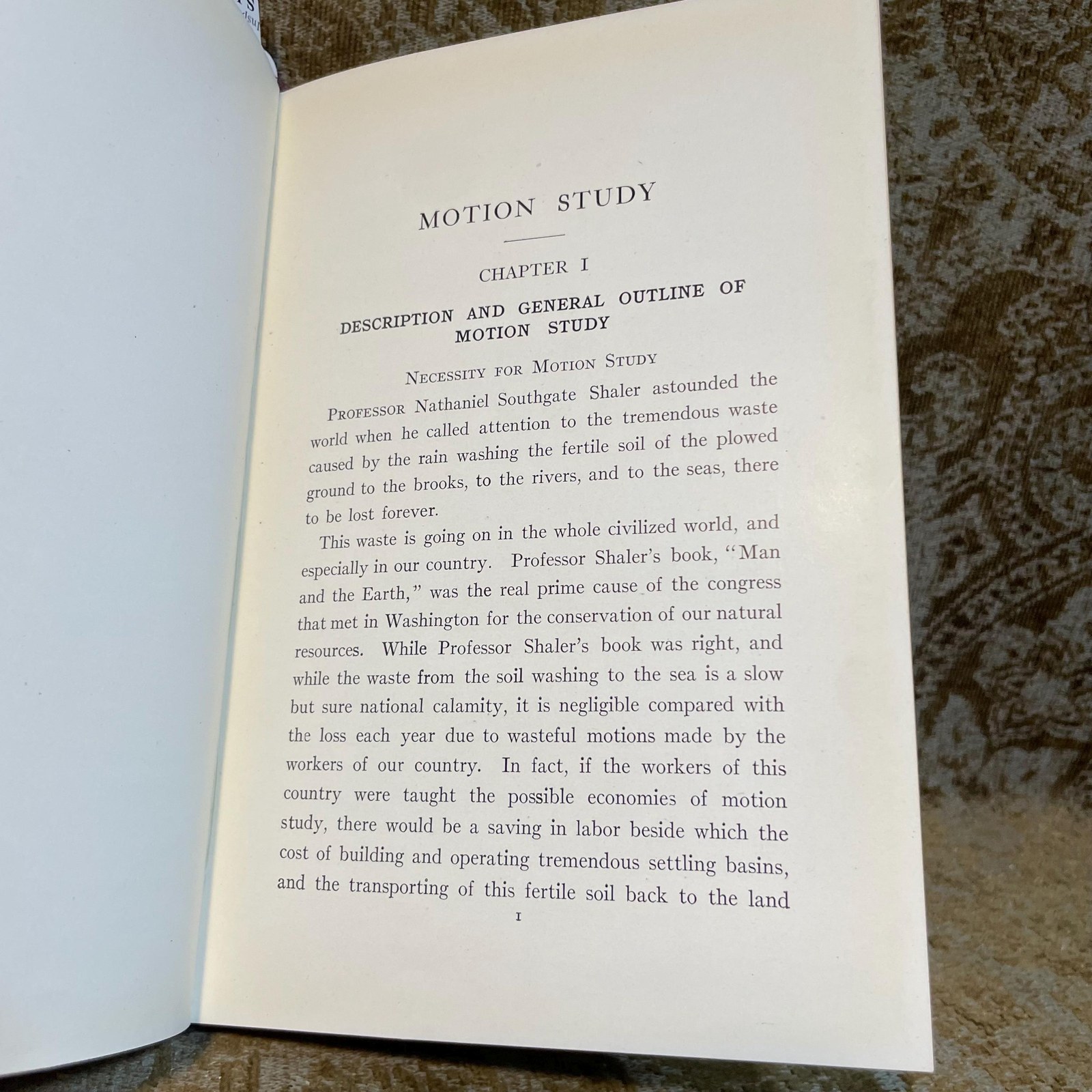 Motion Study A Method for Increasing the Efficiency of The Workman. With an Introduction by Robert Thurston Kent — photograph 4.