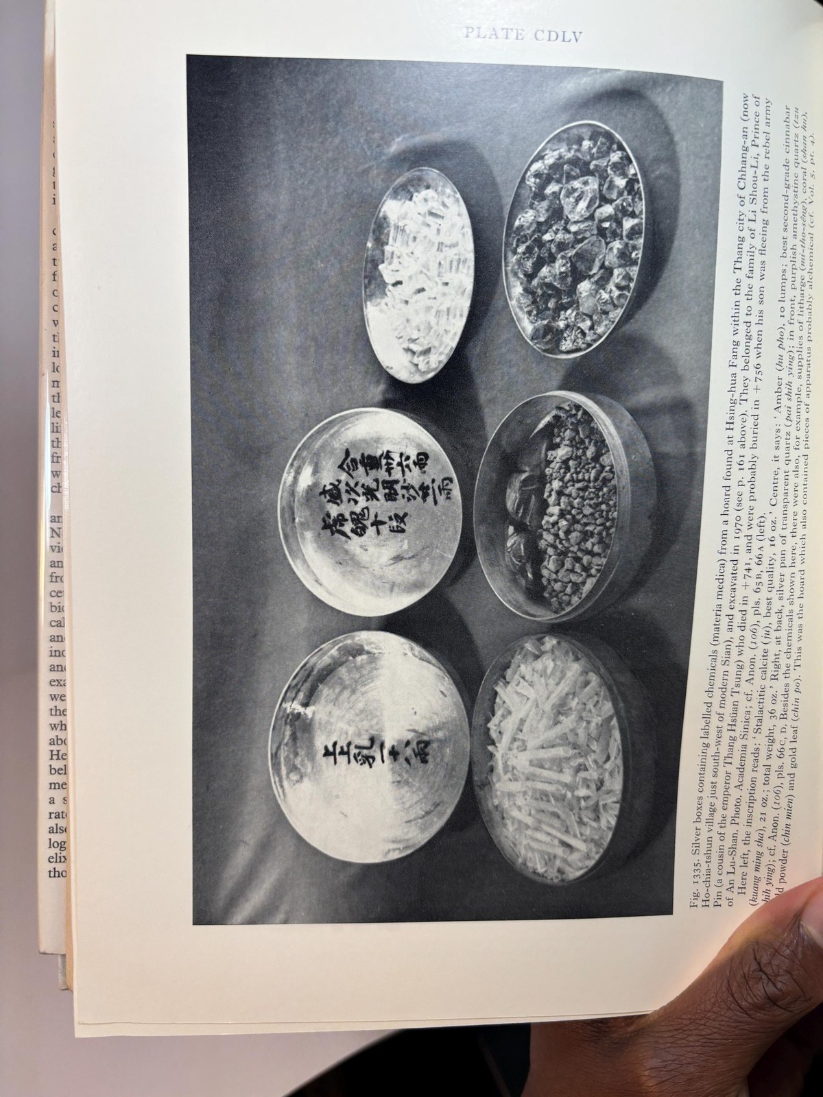 Science and Civilisation in China. Volume 5. Chemistry and Chemical Technology. Part II. Spagyrical Discovery and Invention : Magisteries of Gold and Immortality — photograph 10.