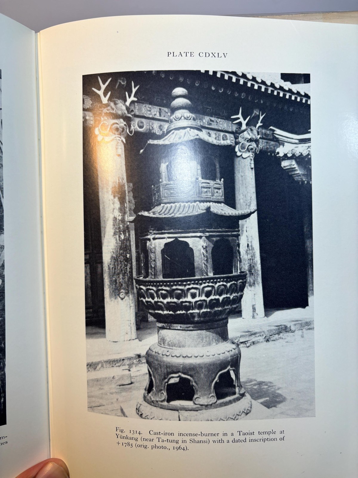 Science and Civilisation in China. Volume 5. Chemistry and Chemical Technology. Part II. Spagyrical Discovery and Invention : Magisteries of Gold and Immortality — photograph 8.