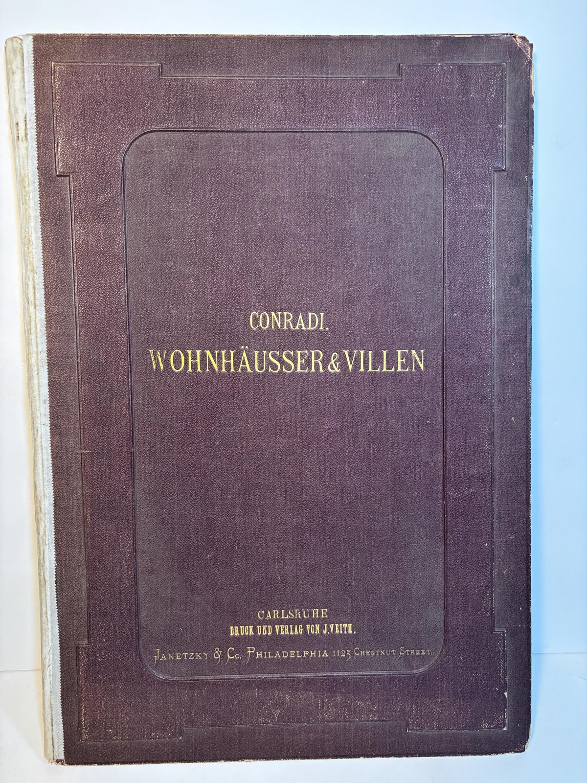 Auswahl von Entwürfen ausgeführter Wohnhäuser & Villen, Façaden, Grundrisse, Schnitte etc. mit Details, zum Theil in natürlicher Grösse herausgegeben von C. Conradi, königl. Baurath in Creuznach. In 6 Lieferungen à 6 Blatt, je ein Gebäude mit den dazu gehörigen Details enthaltend. Translated: Selection of Designs of completed Residences & Villas, facades, floor plans, sections, etc. with details, partly in actual size edited by C. Conradi, Royal Building Inspector in Kreuznach. In 6 installments of 6 plates each, each containing a building with its associated details. — photograph 2.