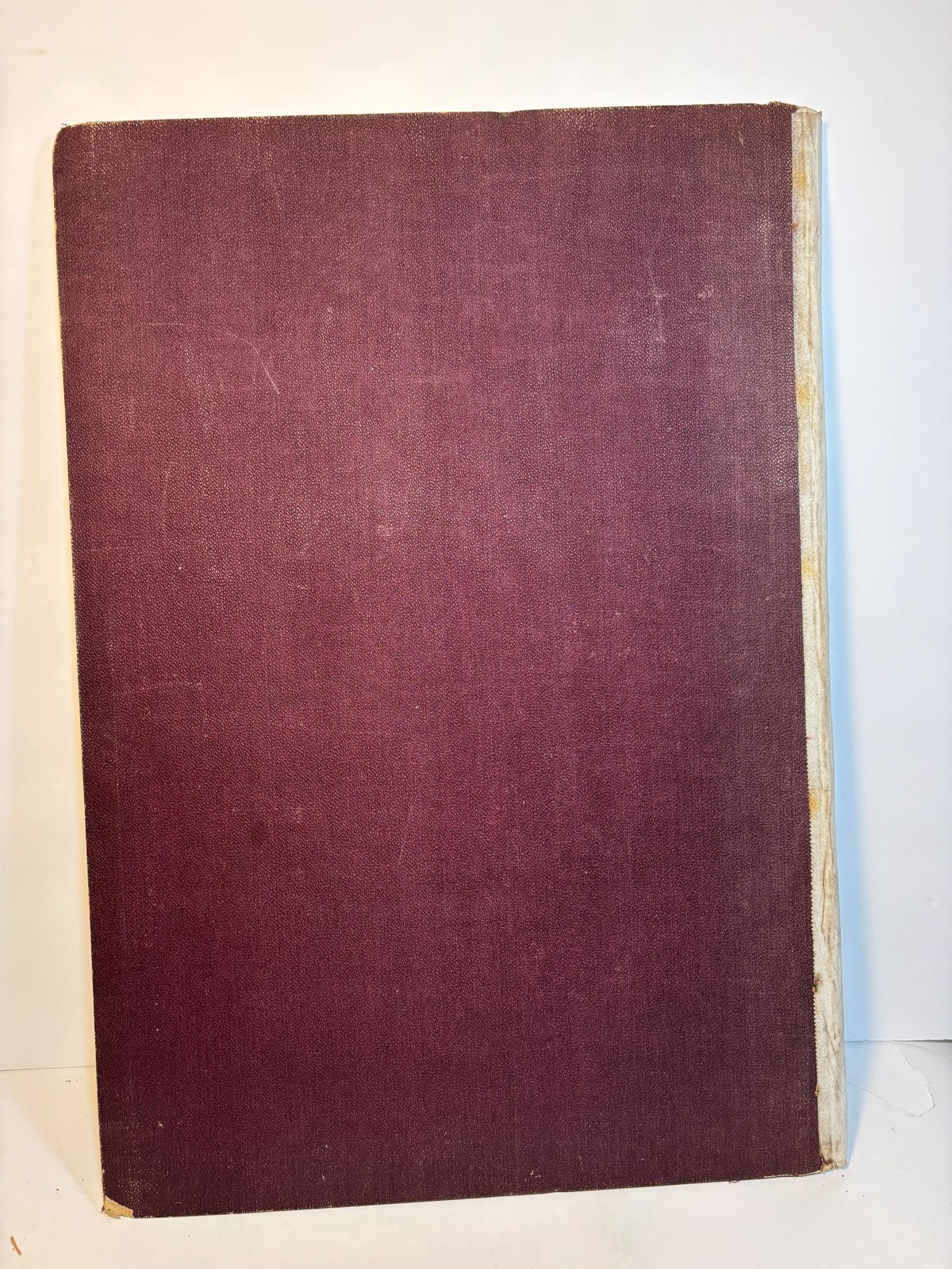 Auswahl von Entwürfen ausgeführter Wohnhäuser & Villen, Façaden, Grundrisse, Schnitte etc. mit Details, zum Theil in natürlicher Grösse herausgegeben von C. Conradi, königl. Baurath in Creuznach. In 6 Lieferungen à 6 Blatt, je ein Gebäude mit den dazu gehörigen Details enthaltend. Translated: Selection of Designs of completed Residences & Villas, facades, floor plans, sections, etc. with details, partly in actual size edited by C. Conradi, Royal Building Inspector in Kreuznach. In 6 installments of 6 plates each, each containing a building with its associated details. — photograph 3.